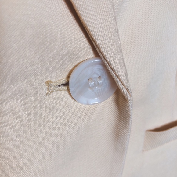 H&M flowy blazer in soft yellow - Picture 3 of 7